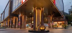 The Heeren (D9), Retail #480859151